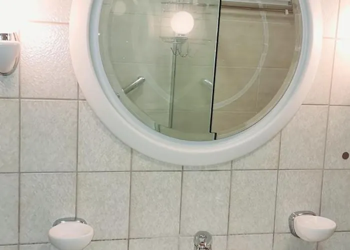 Lägenhet 3 In - Free Parking - Self Check In Linz