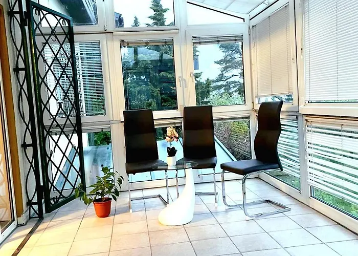 Lägenhet 3 In - Free Parking - Self Check In *