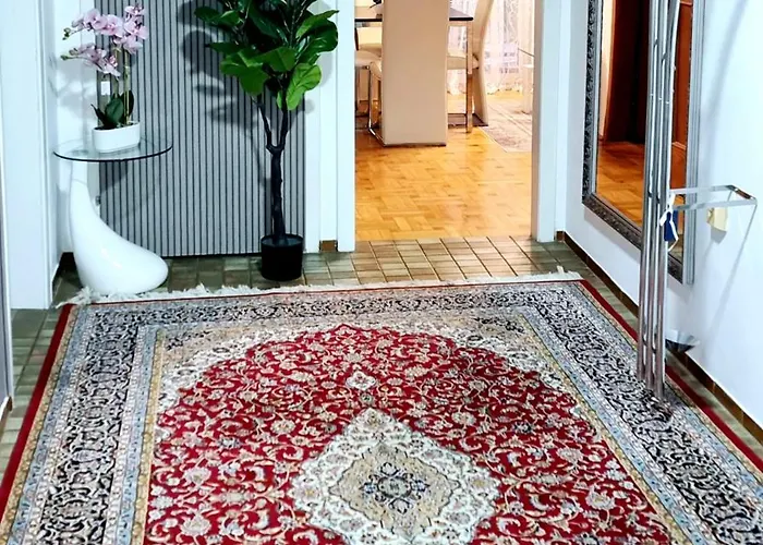 Lägenhet 3 In - Free Parking - Self Check In *